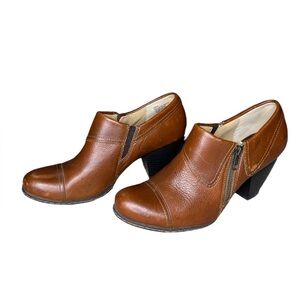 Born leather heeled ankle boots